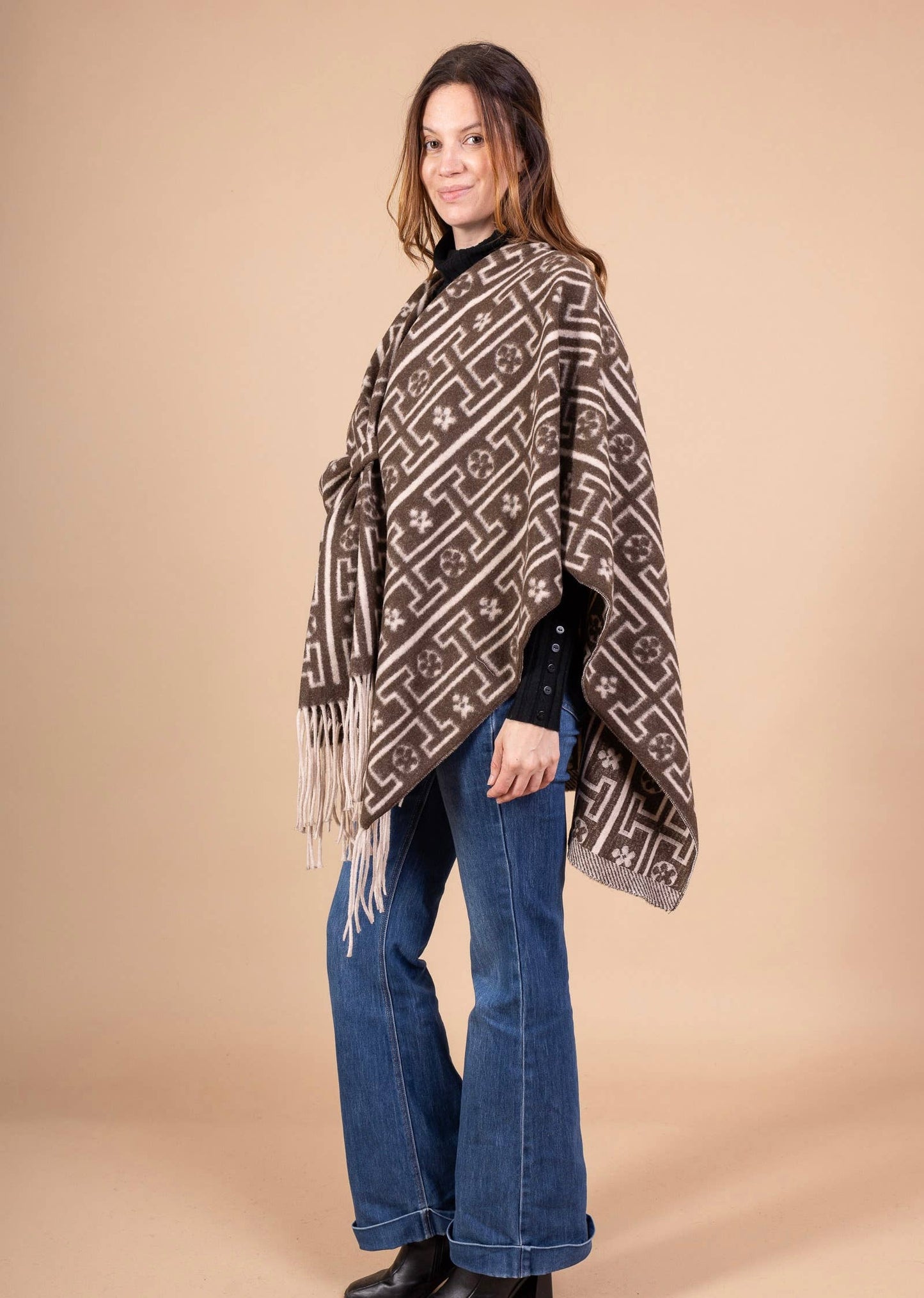 LINEN & COTTON HOUSE - 40811 PRINTED PONCHO AUTUMN WINTER CLOTHING: Black