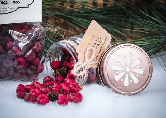 Christmas Red Potpourri Spice Jars: Christmas Tradition
